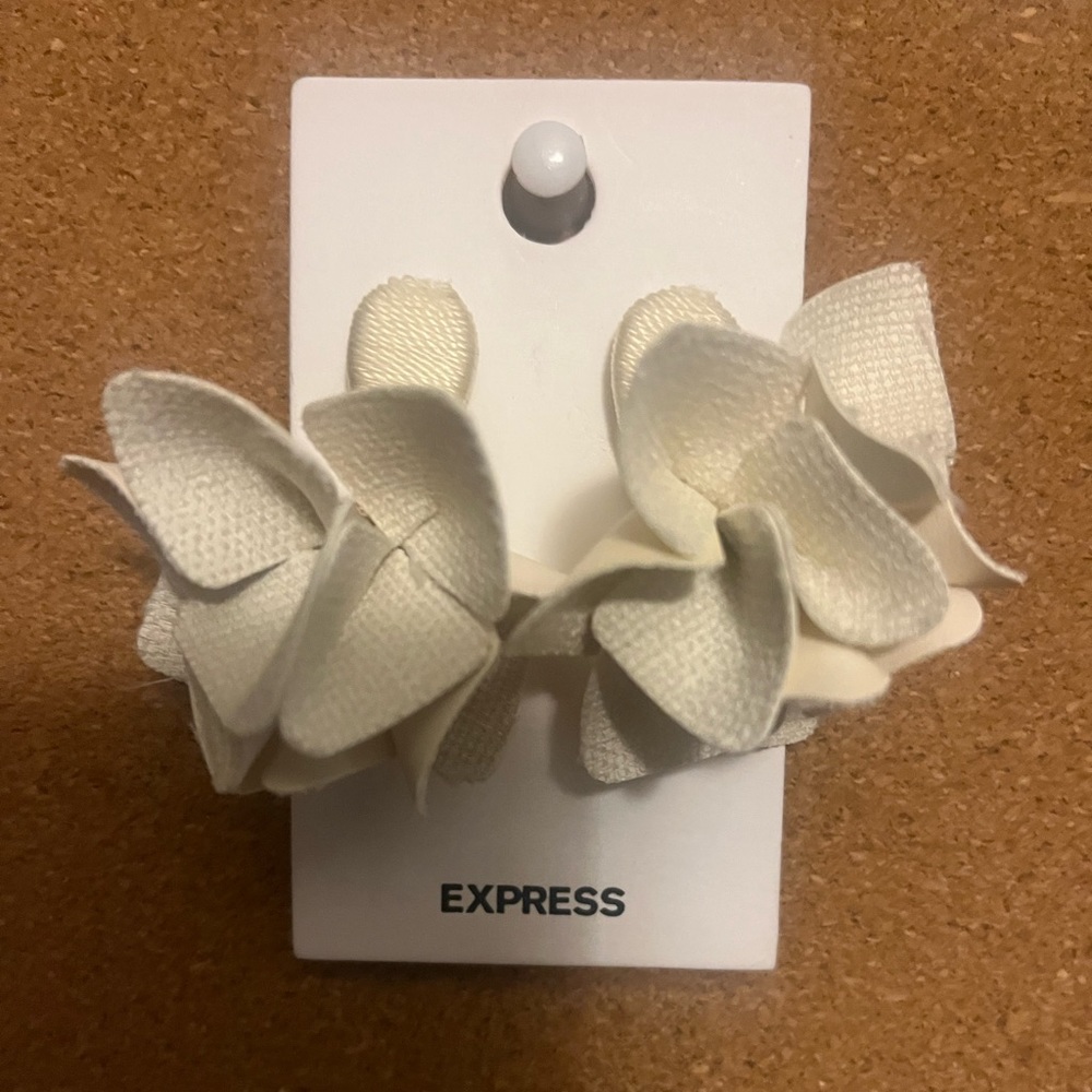 Express Flower Earrings